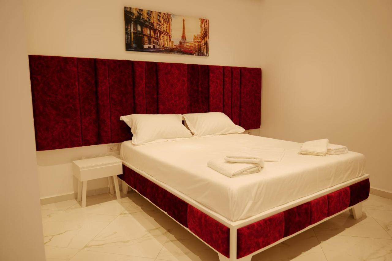 Lumi Hotel Sarandë Eksteriør billede