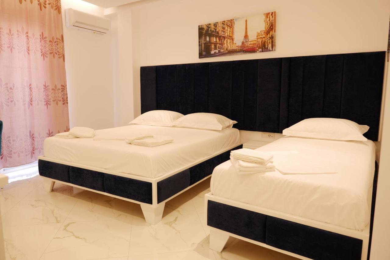 Lumi Hotel Sarandë Eksteriør billede